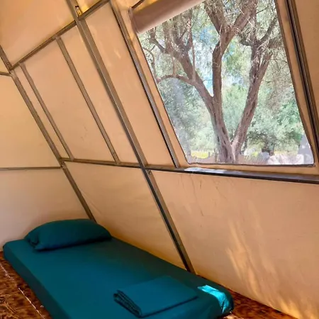 Olive Campingplatz